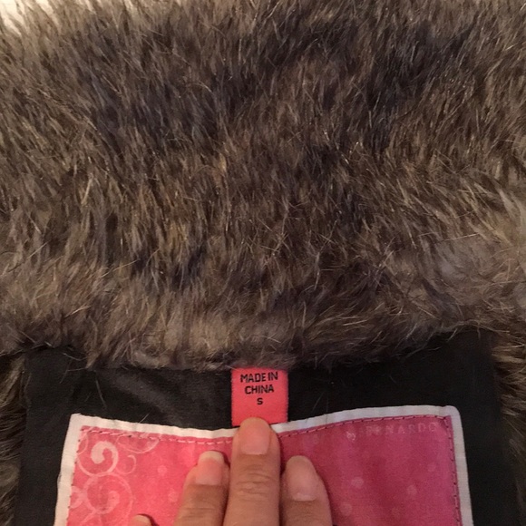 COLLECTIONS faux fur and faux suede vest size XS - Picture 6 of 13